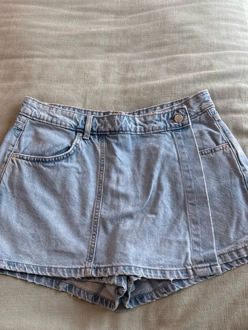 Zara skort like new. Light Wash Denim Skort Shorts - Light Blue